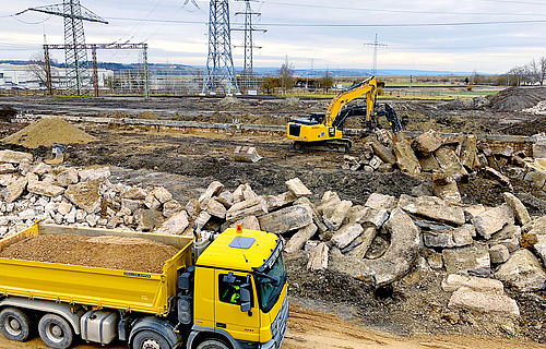 Knoll führt Abbrucharbeiten auf Umspannwerk Herbertingen aus